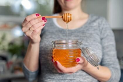 هل العسل يضر الحامل