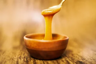 العسل لزيادة هرمون الذكورة