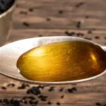 فوائد العسل والحبة السوداء على الريق