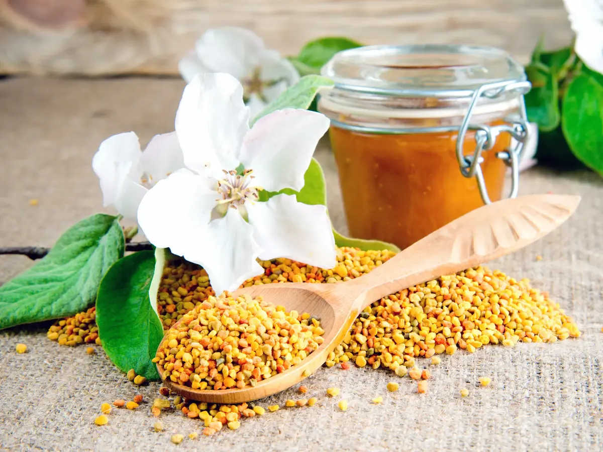 فوائد غبار الطلع